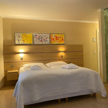 Bergland Hotel - Adults Only Σάλτσμπουργκ