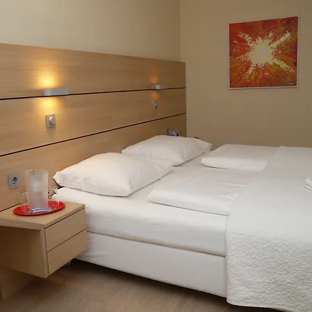 Bergland Hotel - Adults Only