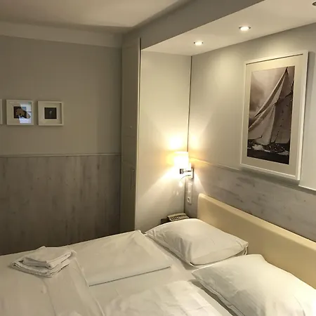 Hotel Bergland Hotel - Adults Only