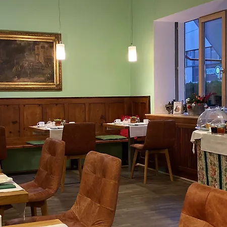 Bergland Hotel - Adults Only 3* Salzburg