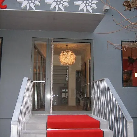 Bergland Hotel - Adults Only 3*